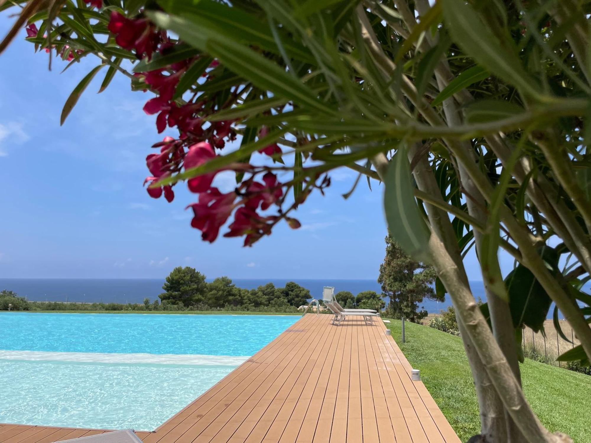 Cala Azzurra Macari Bed And Breakfast And Holidays House Exterior photo