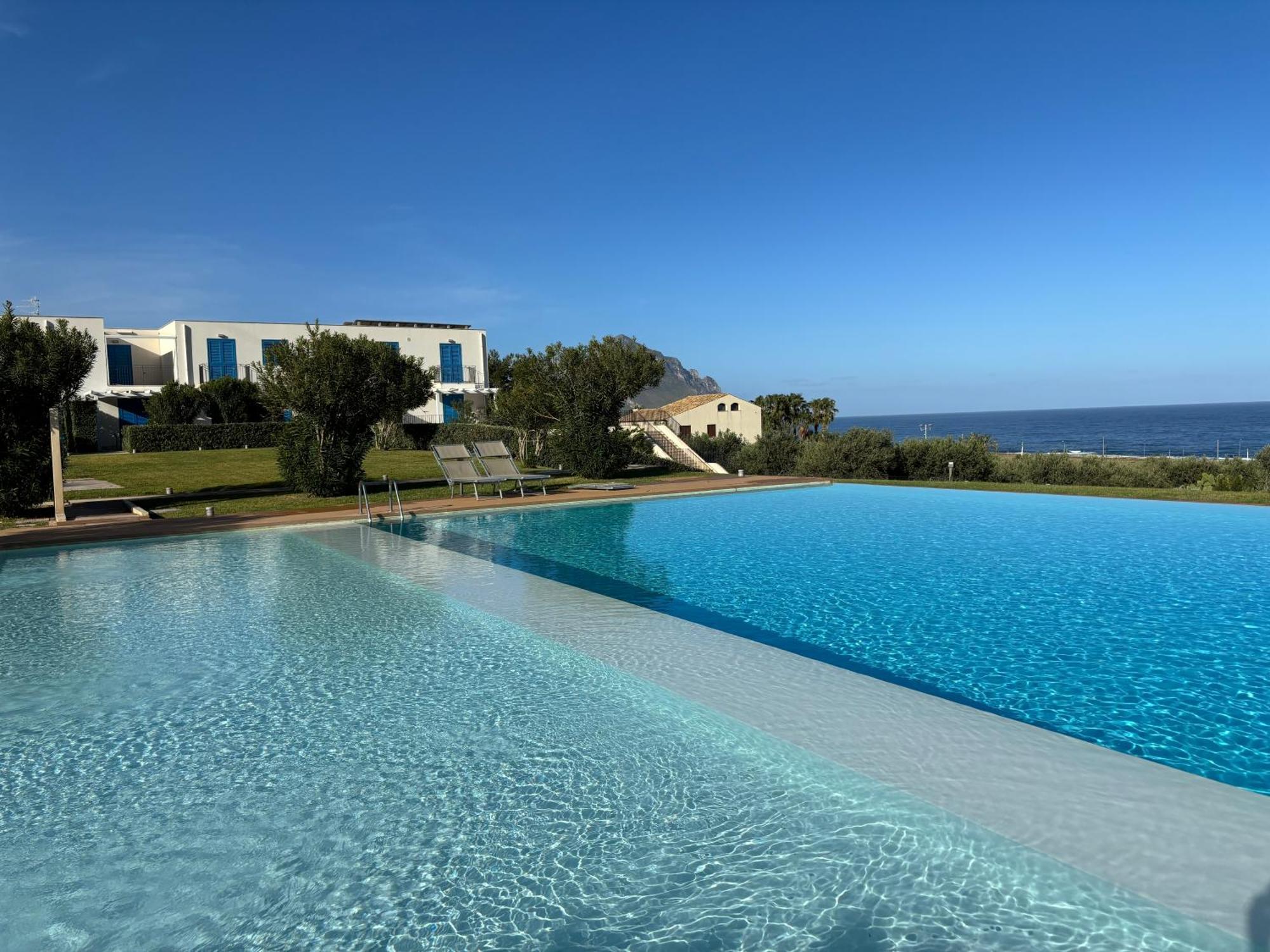 Cala Azzurra Macari Bed And Breakfast And Holidays House Exterior photo